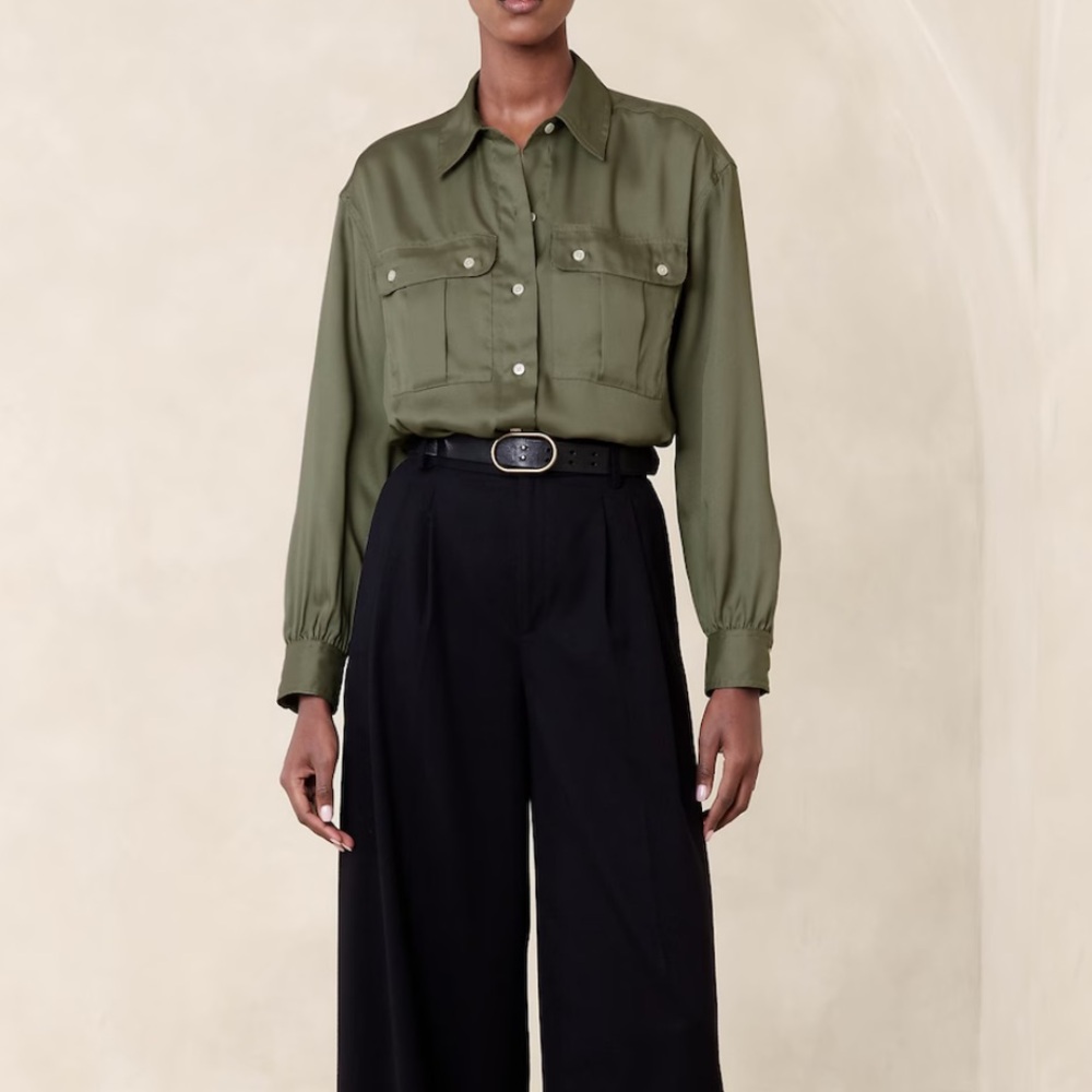 BANANA REPUBLIC DOUBLE POCKET SATIN SHIRT UTILITY STYLE in Green Size-Medium - Picture 10 of 10